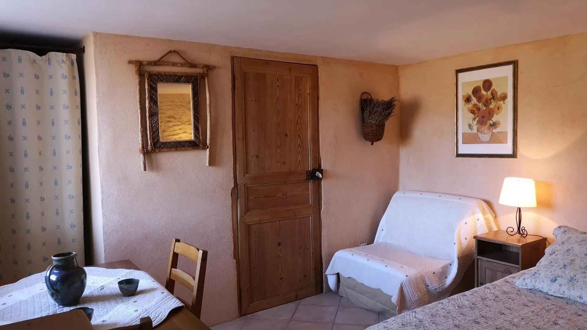 Chambre D'Hote Dans Ferme Provencale Banon France